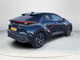 Toyota C-HR (2025) thumbnail 5