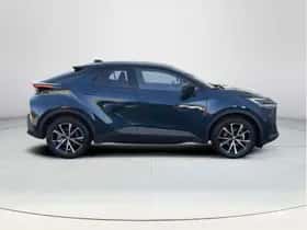 Toyota C-HR (2025) thumbnail 6