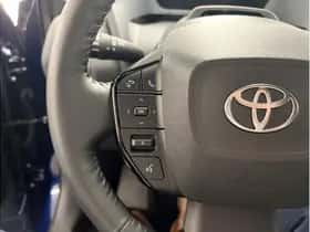 Toyota bZ4X (2025) thumbnail 17