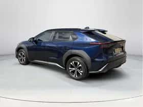 Toyota bZ4X (2025) thumbnail 3