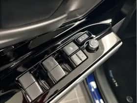 Toyota bZ4X (2025) thumbnail 21