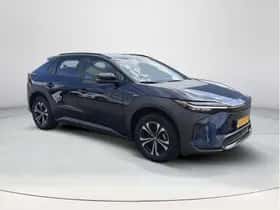 Toyota bZ4X (2025) thumbnail 7