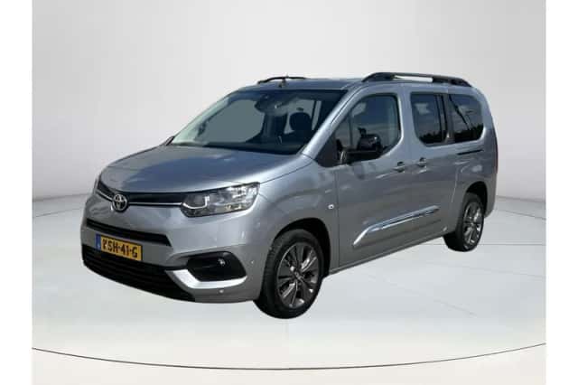 Toyota Proace (2023) thumbnail 1