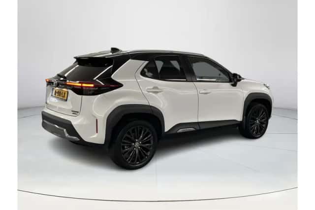 Toyota Yaris Cross (2022) thumbnail 5