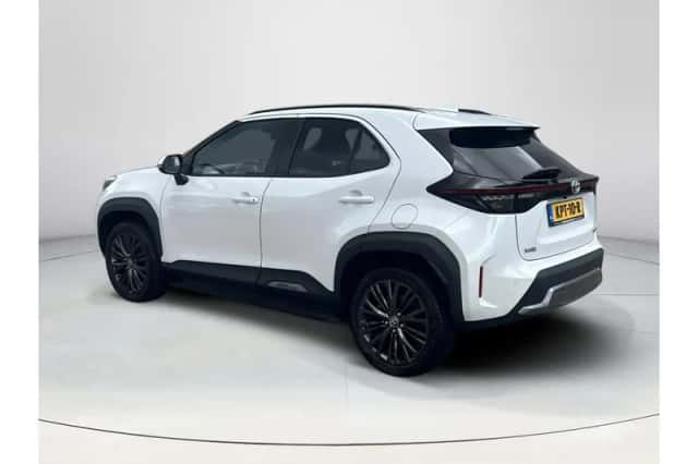 Toyota Yaris Cross (2023) thumbnail 3