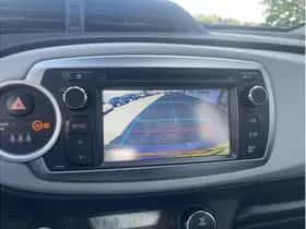 Toyota Yaris (2012) thumbnail 14