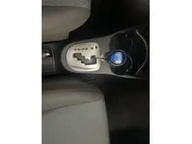 Toyota Yaris (2012) thumbnail 17