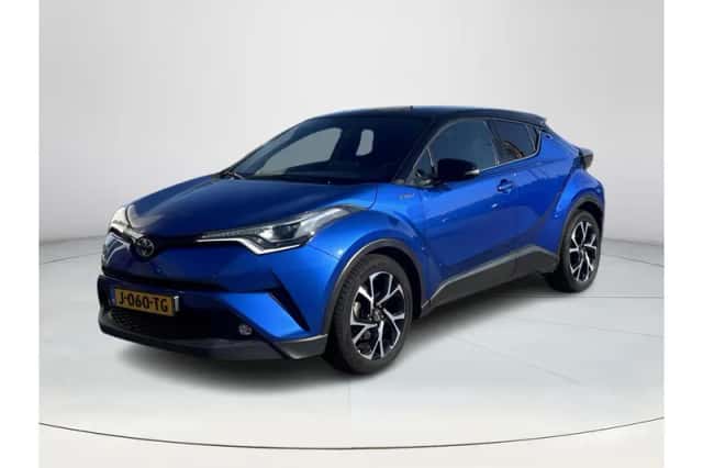 Toyota C-HR (2018) thumbnail 1