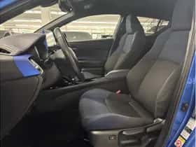 Toyota C-HR (2018) thumbnail 20