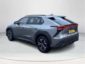 Toyota bZ4X (2025) thumbnail 4