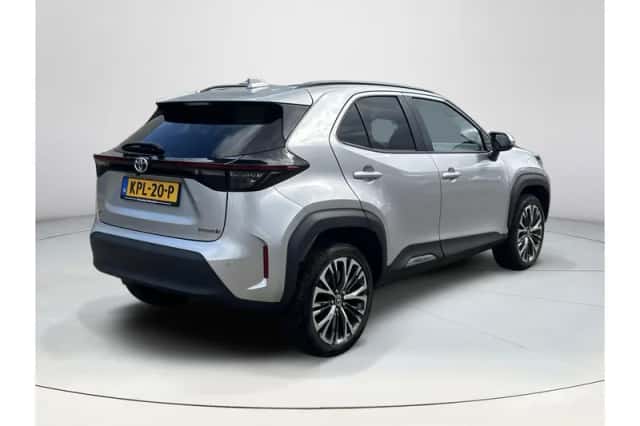 Toyota Yaris Cross (2023) thumbnail 5