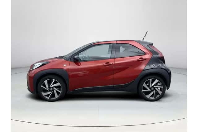 Toyota Aygo X (2023) thumbnail 2
