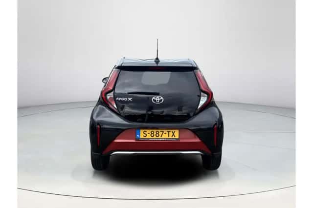 Toyota Aygo X (2023) thumbnail 4