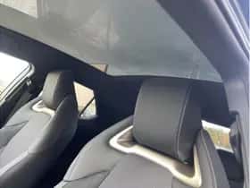 Toyota C-HR (2025) thumbnail 12