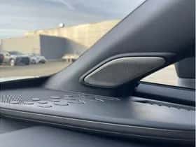 Toyota C-HR (2025) thumbnail 23
