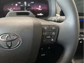 Toyota C-HR (2025) thumbnail 28