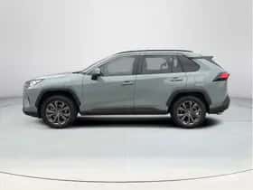 Toyota RAV4 (2023) thumbnail 2
