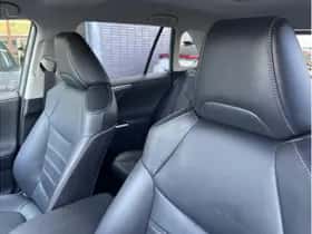 Toyota RAV4 (2023) thumbnail 11