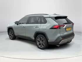 Toyota RAV4 (2023) thumbnail 3