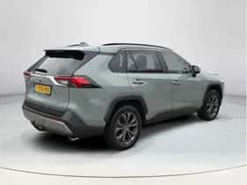 Toyota RAV4 (2023) thumbnail 5