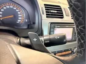 Toyota Avensis (2011) thumbnail 21