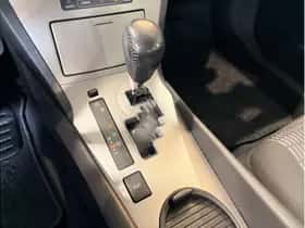 Toyota Avensis (2011) thumbnail 24