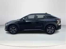 Toyota bZ4X (2025) thumbnail 3