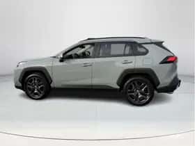 Toyota RAV4 (2022) thumbnail 3