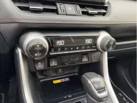 Toyota RAV4 (2022) thumbnail 28