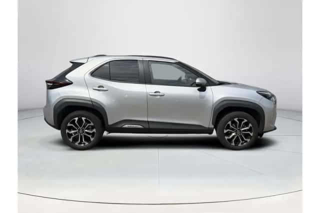 Toyota Yaris Cross (2025) thumbnail 6