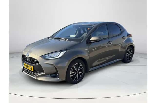 Toyota Yaris (2021) thumbnail 1