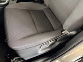 Toyota Yaris (2021) thumbnail 11