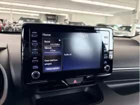 Toyota Yaris (2021) thumbnail 9