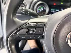 Toyota Yaris (2021) thumbnail 10