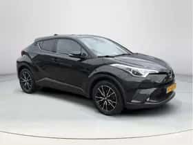 Toyota C-HR (2017) thumbnail 8