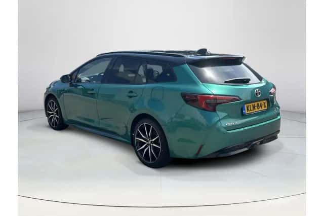 Toyota Corolla (2025) thumbnail 3