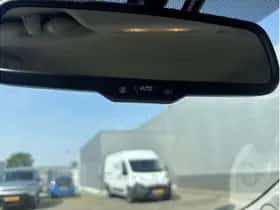 Toyota Yaris (2012) thumbnail 19