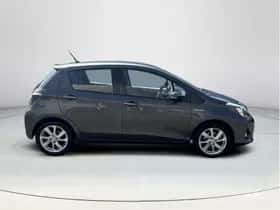 Toyota Yaris (2012) thumbnail 6