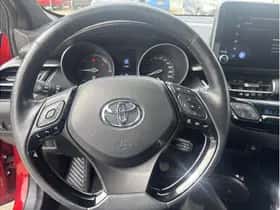 Toyota C-HR (2023) thumbnail 14