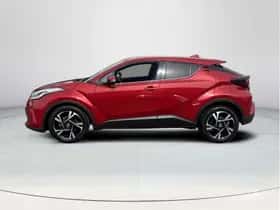 Toyota C-HR (2023) thumbnail 3
