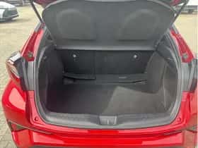 Toyota C-HR (2023) thumbnail 10