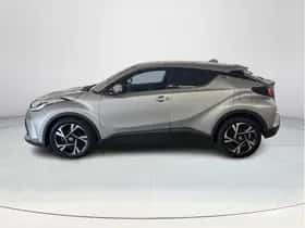 Toyota C-HR (2023) thumbnail 2