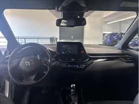 Toyota C-HR (2023) thumbnail 17