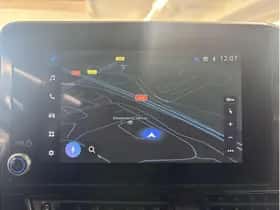Toyota C-HR (2023) thumbnail 19