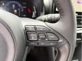 Toyota Yaris Cross (2026) thumbnail 24