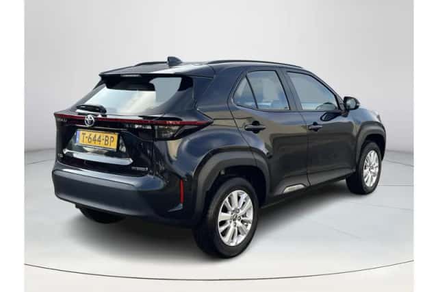 Toyota Yaris Cross (2023) thumbnail 5