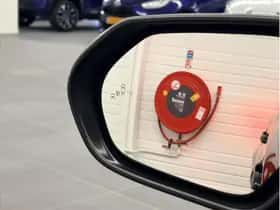 Toyota Corolla (2024) thumbnail 12