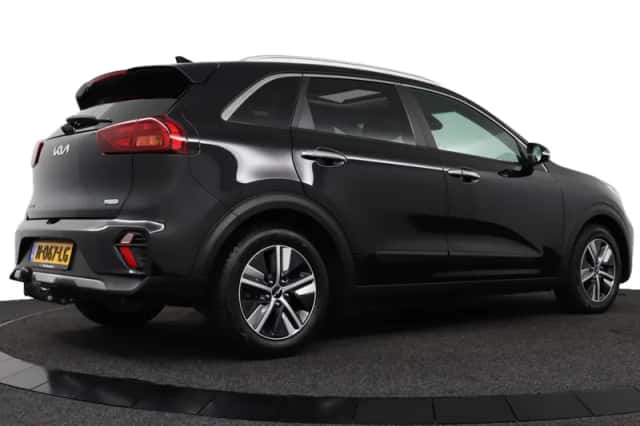 Kia Niro (2021) thumbnail 3