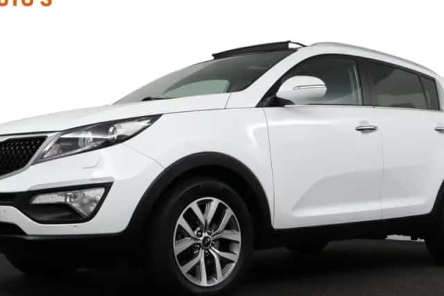 Kia Sportage (2015) thumbnail 1