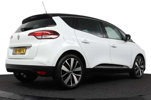 Renault Scénic (2016) thumbnail 3